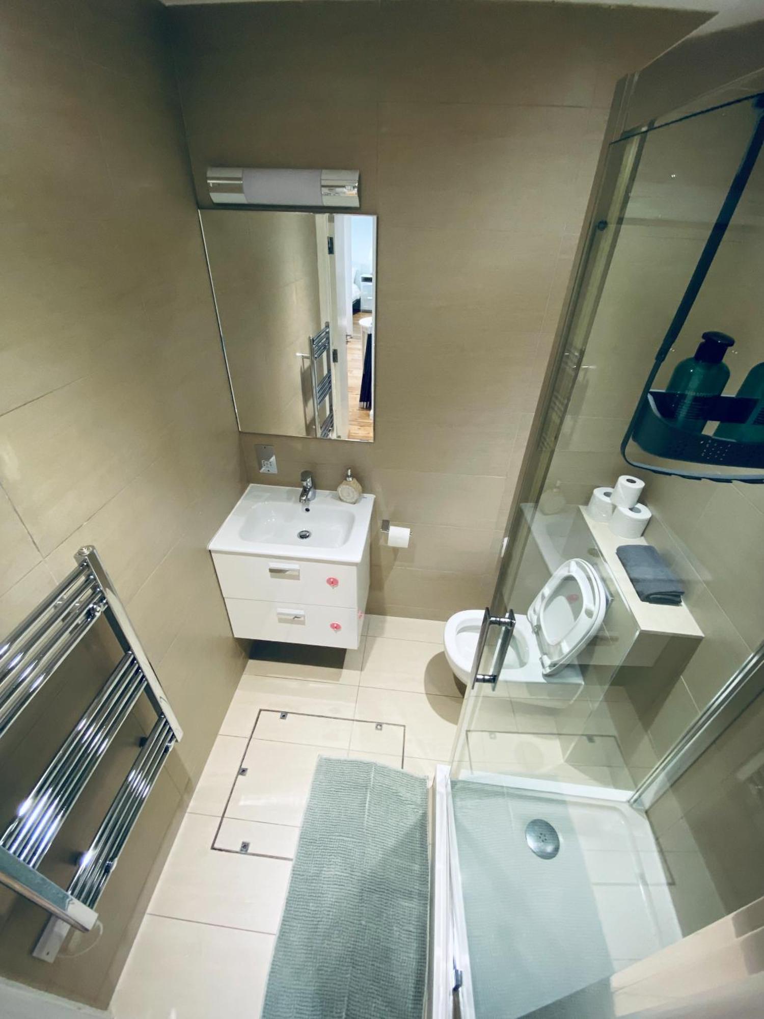 2 Bedroom Flat - 2 Bath - 15 Min Camden Town Лондон Екстер'єр фото